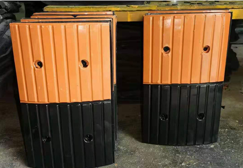 西安减速带厂家.png 西安减速带厂家.png